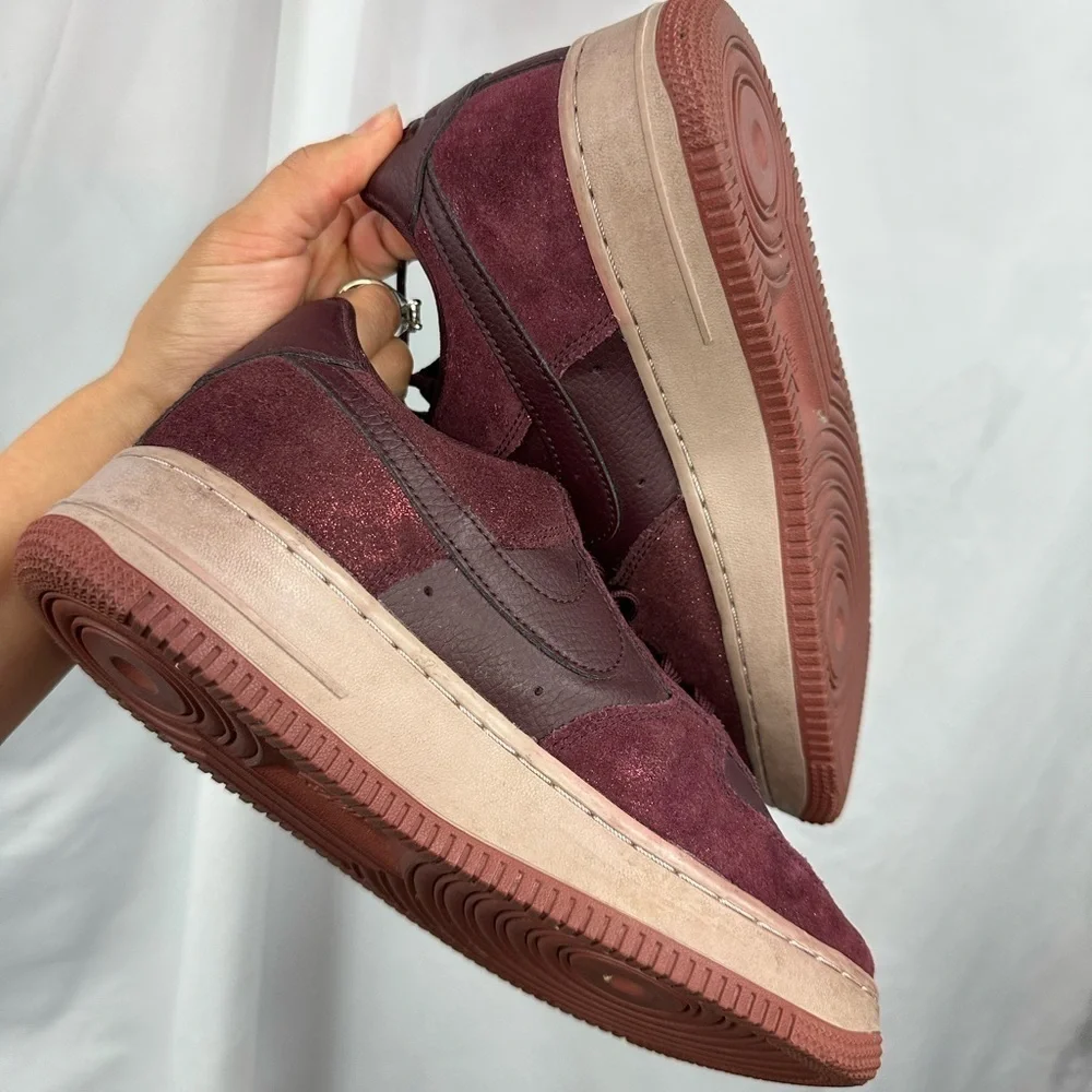 Nike Air Force 1 low 07 premium burgundy crush size 7.5